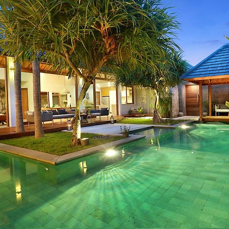 Villa Odyssey เซมินยัค ภายนอก รูปภาพ