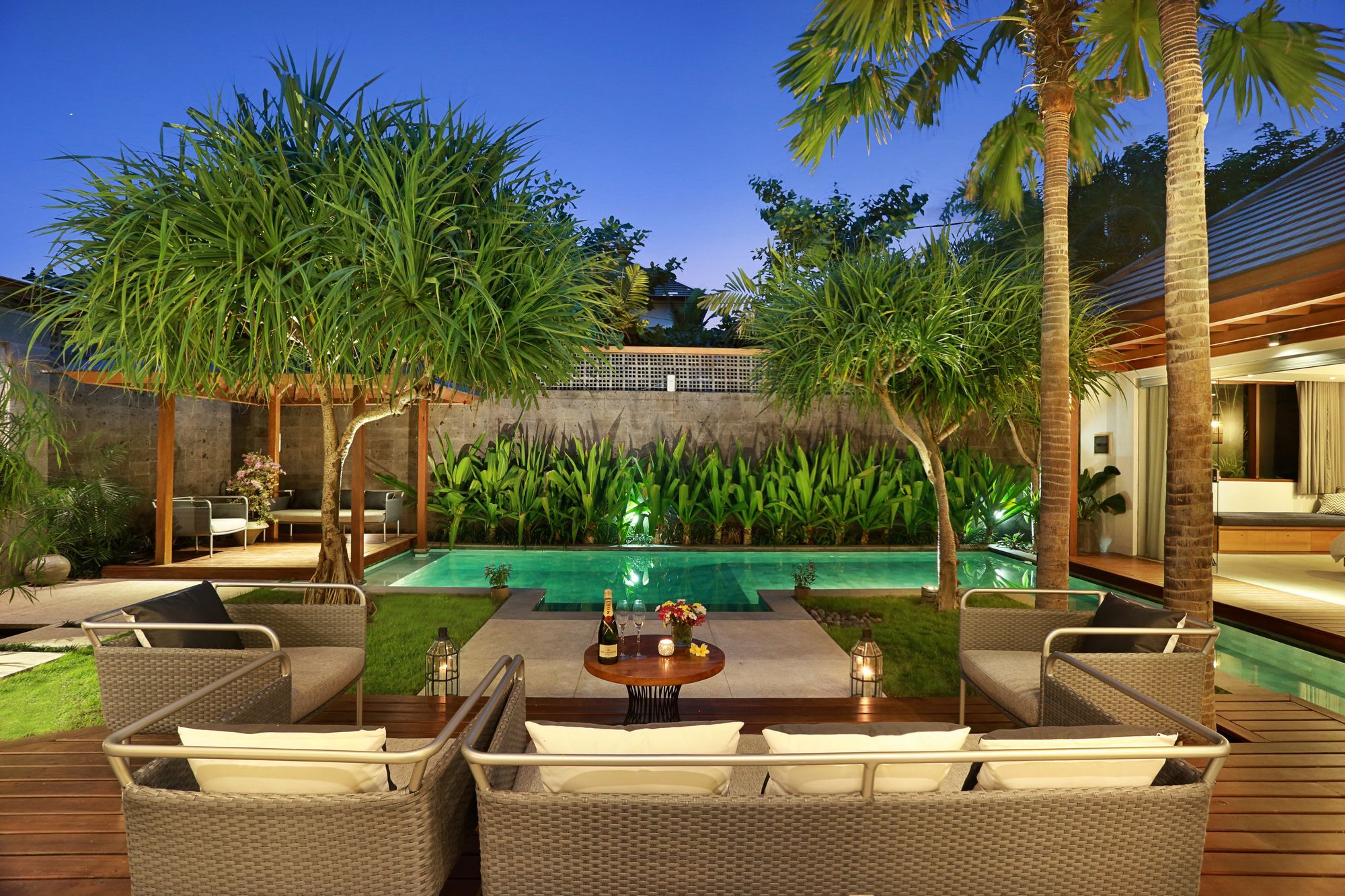 Villa Odyssey เซมินยัค ภายนอก รูปภาพ